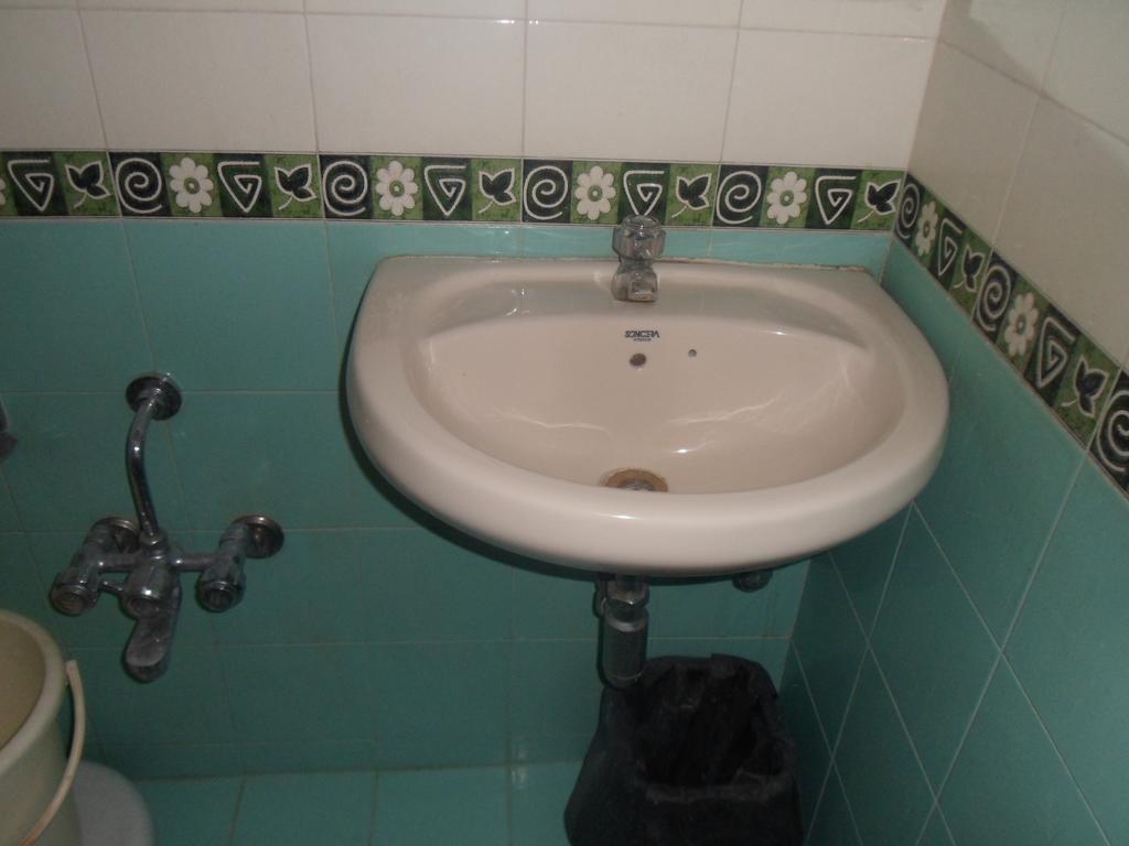 Hotel Dudawat Ahmedabad Quarto foto