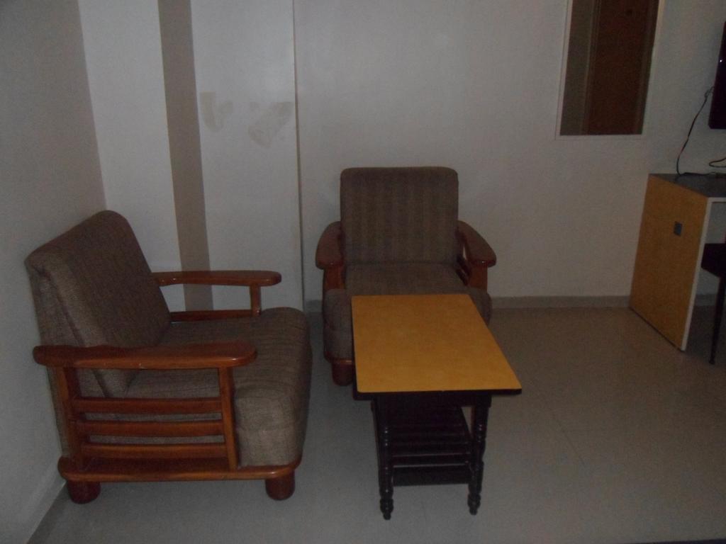 Hotel Dudawat Ahmedabad Quarto foto