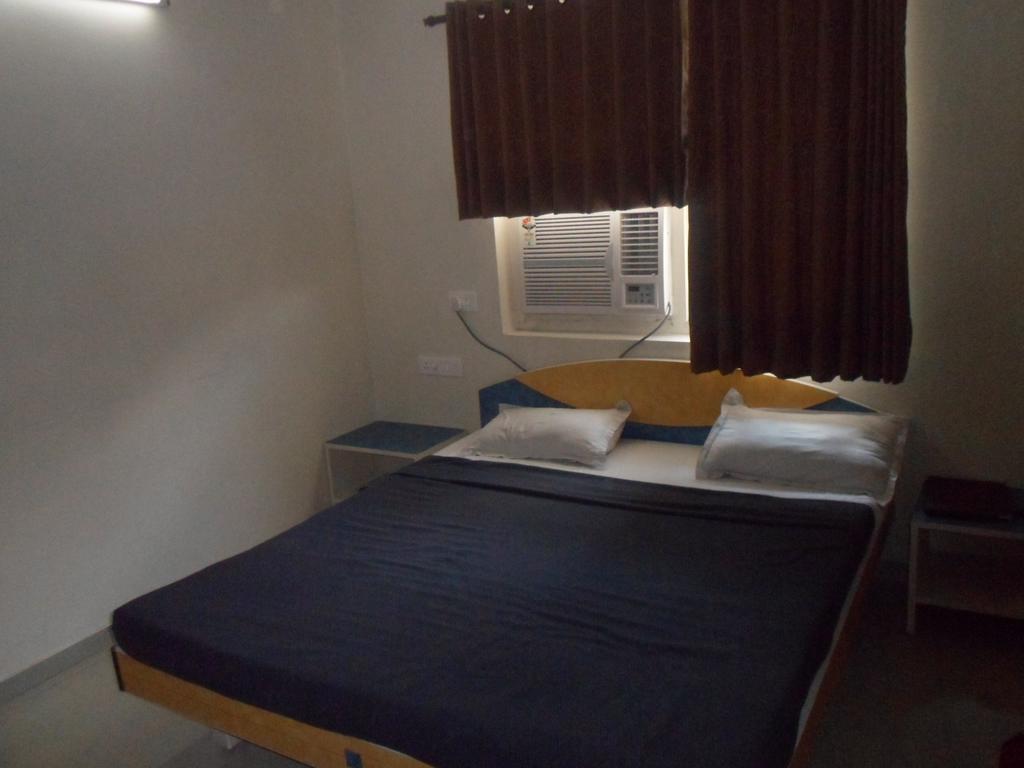Hotel Dudawat Ahmedabad Quarto foto